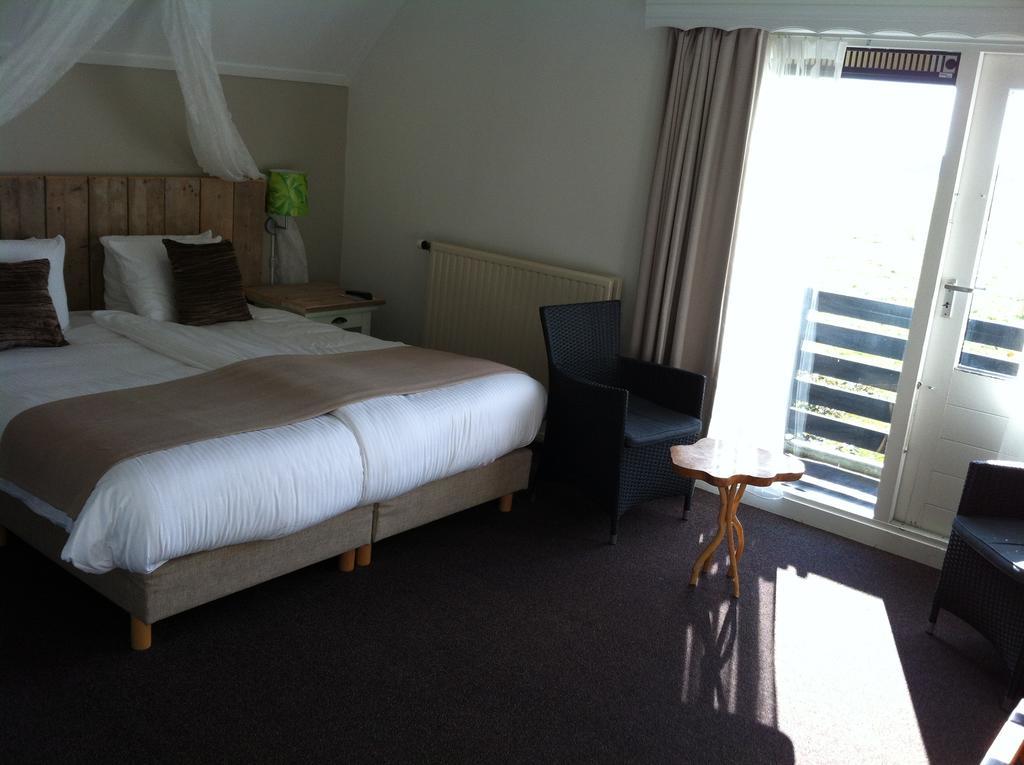 B&B Logement Grenzeloos Doldersum Kamer foto